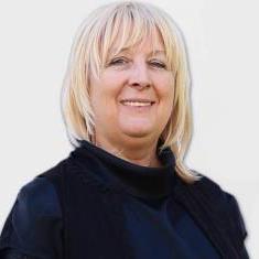 izv. prof. dr. sc. Lidija Dujmović